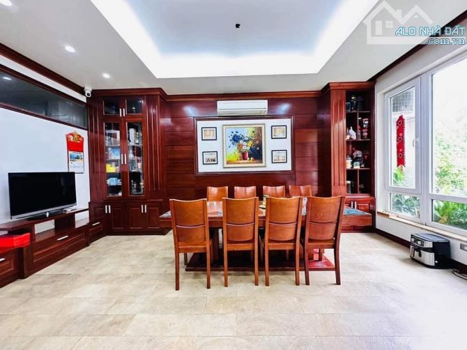 GIẢM 3 TỶ💥Nhà Quận Hoàn Kiếm💥Lô Góc 3 Thoáng 💥80m2 6 Tầng Thang Máy💥Gara 7 Chỗ💥19 Tỷ - 2