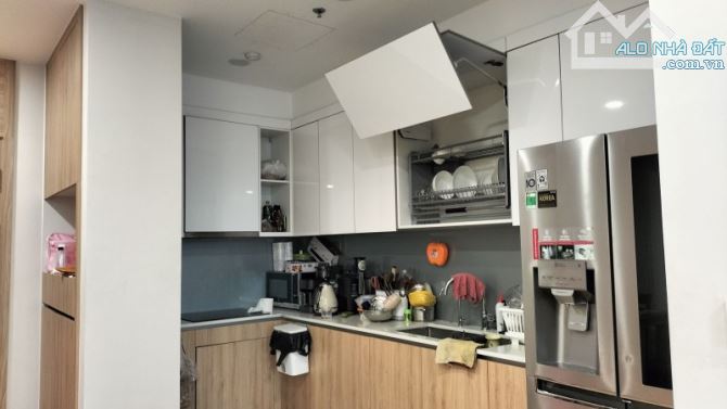 Bán gấp căn hộ Chung cư The Zei Mỹ Đình, 105m2, 3N, 2WC, Góc 3 Thoáng, Nhỉnh 6 tỷ - 3