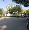 Cho thuê Biệt Thự Nguyễn thị định, Trung hòa 250m2, xây 4 tầng Nhà đẹp mặt tiền rộng 16m