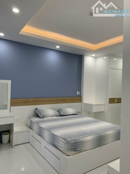 Bán Căn hộ Kingston , 3PN, Căn Góc , Nội Thất , Giá 7.6 Tỷ , Sắp Có Sổ - 1