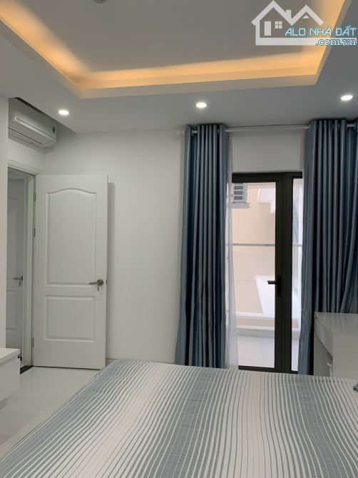 Bán Căn hộ Kingston , 3PN, Căn Góc , Nội Thất , Giá 7.6 Tỷ , Sắp Có Sổ - 2