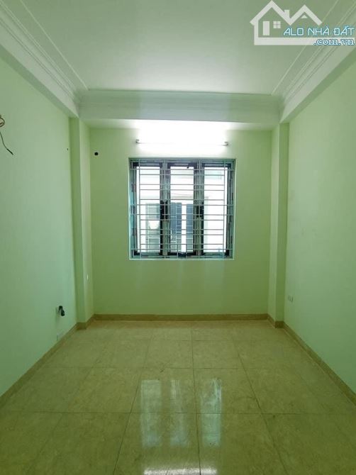 Bán Nhà Thanh Lân, 34m2, 4 Tầng, 3.9 Tỷ, Sổ Đỏ Chính Chủ - 2