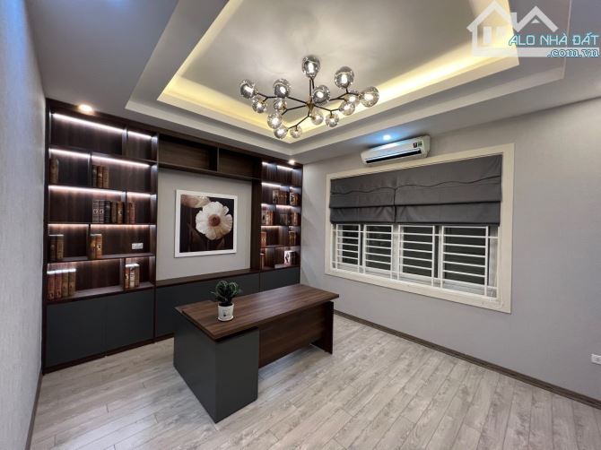 Bán nhà Miếu Đầm, Mễ Trì 40m2x5T Mặt ngõ thông Ô TÔ vào nhà, KD bất chấp Nhỉnh 10Tỷ