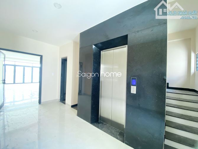 Tòa nhà mới xây 5 lầu trống suốt 400m2 - Thang máy, máy lạnh . Giá 50 triệu - 1