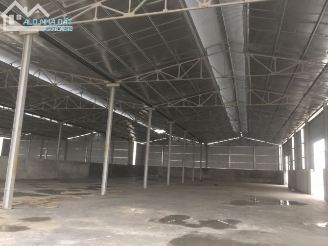 Cho Thuê kho gấp kho xưởng Bát Tràng, Gia lâm, HN. DT 2000m2,Chia nhỏ dt từ 500M2 - 3