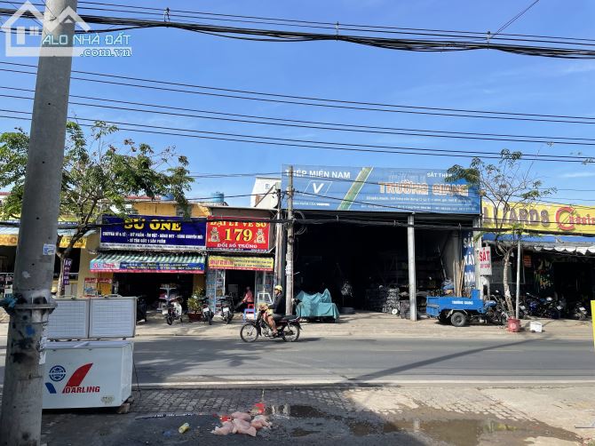 Bán nhà MT Nguyễn Văn Tạo 179m2 ngang 7,5x24m,