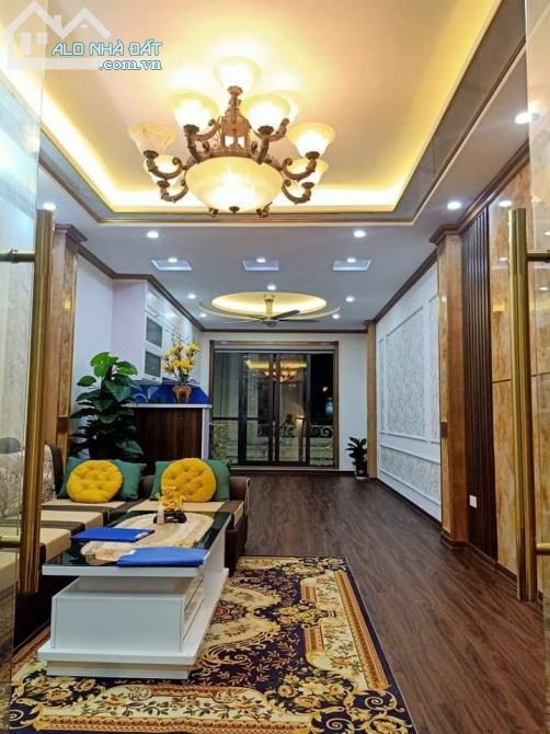 Bán nhà Bùi Xương Trạch, Dt 35m2 x5 tầng Mt 4m Giá 4,8 tỷ - 1