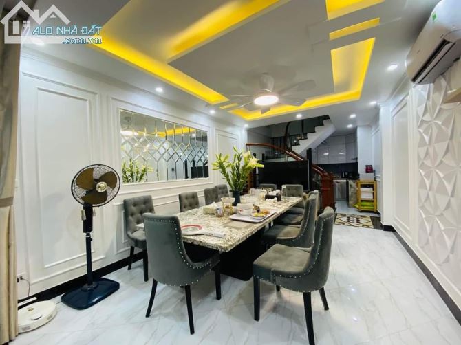 CẦN BÁN GẤP SIÊU, ĐẸP LUNG LINH 48M X 6 TẦNG GIÁ 6,3 TỶ, NHÂN HÒA THÁNH XUÂN - 2
