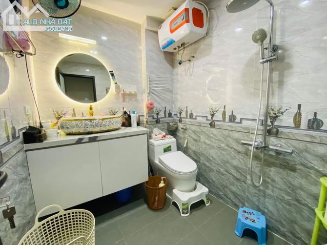 CẦN BÁN GẤP SIÊU, ĐẸP LUNG LINH 48M X 6 TẦNG GIÁ 6,3 TỶ, NHÂN HÒA THÁNH XUÂN - 3