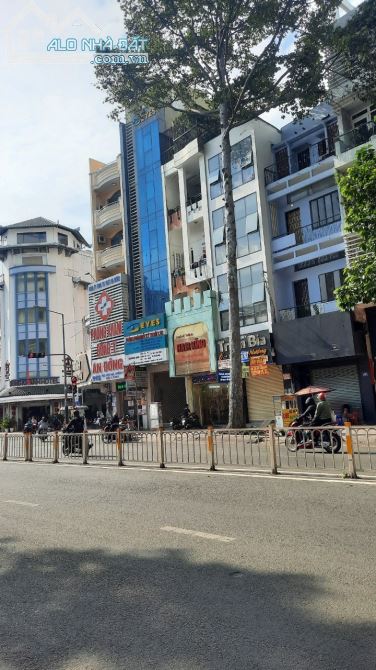 Căn Góc 2MT Trần Hưng Đạo (4,7X22m) 4 tầng, DTSD 305m2 - 2