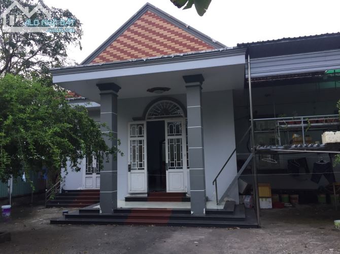 Biệt thự cách Ngã sáu Chùa Bà Bến Bạch Đằng 700m giá chỉ 9,xtr/m rẻ nhất