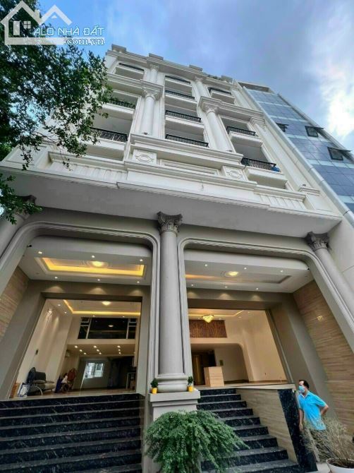 Bán toà căn hộ dịch vụ, nhà mới cao cấp , 2 hầm, 7 lầu 60 phòng mới đẹp mặt tiền Quận 7