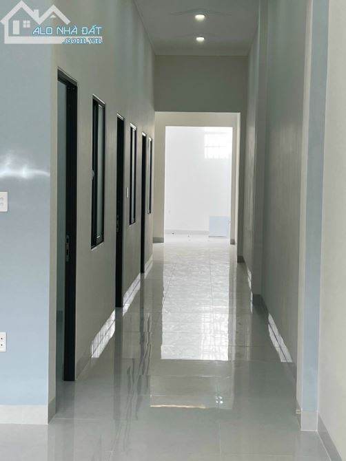 Bán Gấp Căn Nhà SHR 100% Thổ Cư Đường Oto Rẻ Nhât P.Tân Hiệp Biên Hòa - 1