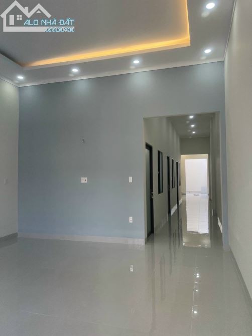 Bán Gấp Căn Nhà SHR 100% Thổ Cư Đường Oto Rẻ Nhât P.Tân Hiệp Biên Hòa - 2