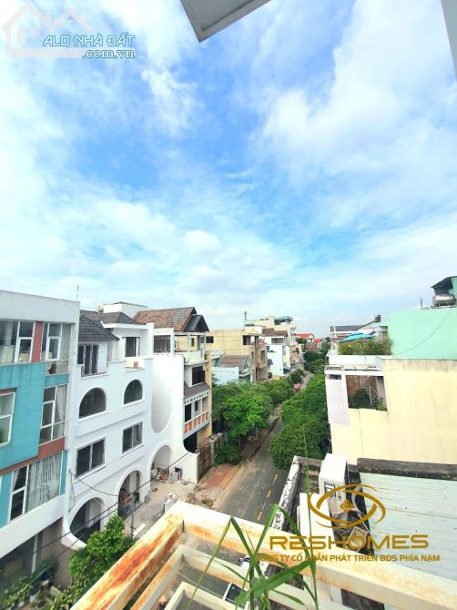 BÁN NHÀ 1T3L ĐƯỜNG N10 KDC D2D P.THỐNG NHẤT, BIÊN HÒA