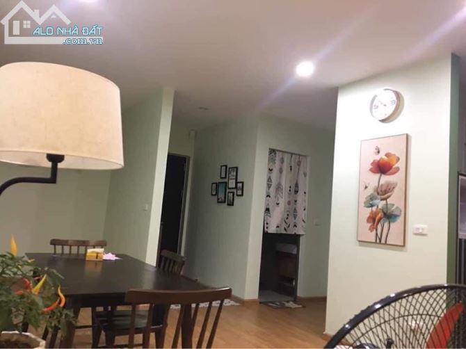 Cho thuê căn full đồ đẹp tại TSG Lotus Sài Đồng. S: 80m2. Giá: 10tr/tháng - 1