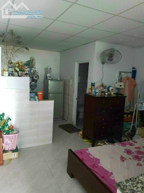 Bán gấp căn nhà 98m2 ở xã Thới Tam Thôn - Hóc Môn giá 750 triệu. - 1