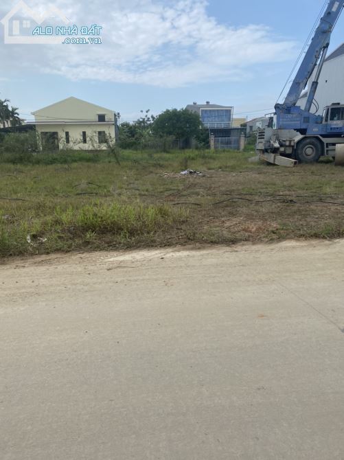 Bán lô 1 mặt tiền 113m xóm 1 KQH Ngọc anh, Phú thượng, tp Huế - 1