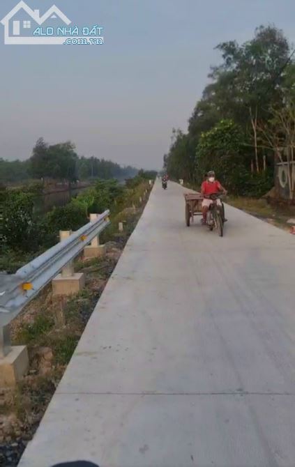 HÓC MÔN, ĐẤT MẶT TIỀN KÊNH 10, NGUYỄN VĂN BỨA, KV 20x50m, CHỈ 14.5 TỶ - 2