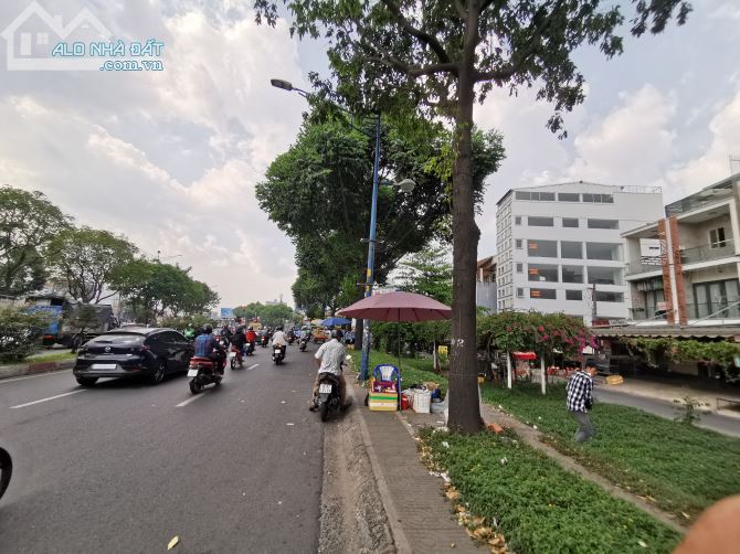 Bán Nhà 938A Trường Chinh, P15, Tân Bình ( 6x19m, nở hậu 14m = CN 187m2) 7 Tầng, XD.1110m2 - 3