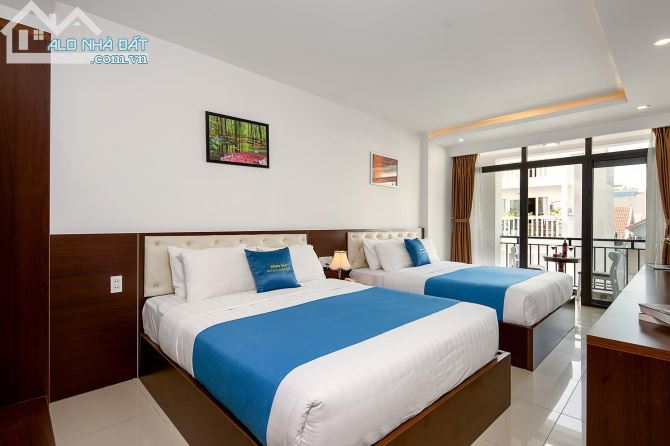 Ngân hàng rao bán  khách sạn khu An Thượng giá rẻ - 2