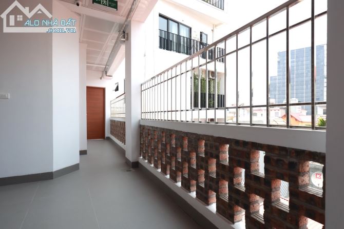 Cho thuê căn hộ dịch vụ Studio mới ở Trịnh Công Sơn, Nhật Tân, Trung tâm thương mại Lotte - 2