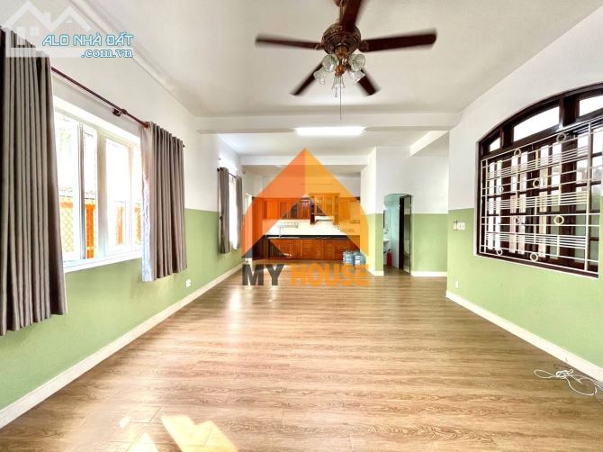 ⛔✋VILLA THẢO ĐIỀN ~400M2_rộng khủng khiếp làm vp_có gara - 3