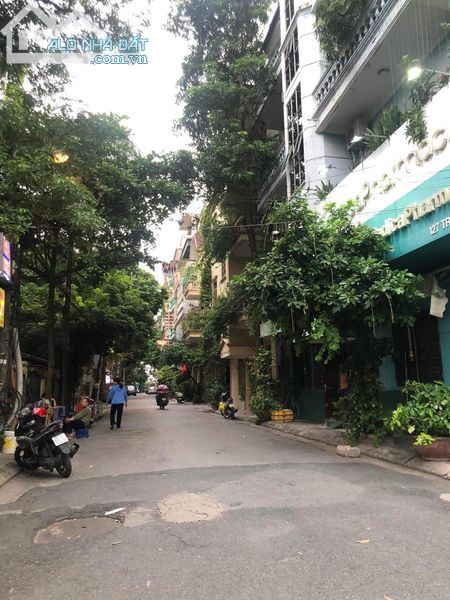 Gara, Kinh Doanh Phố Trung Kính 75m2 Mt 4.75 m Giá 11.5 tỷ