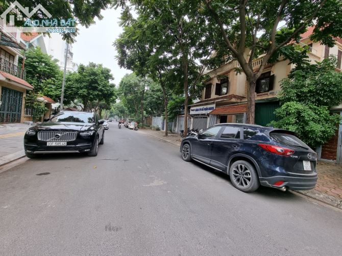 Bán Biệt thự Trần Kim Xuyến - Trung Yên, 203m2, mt 15m, 6 tầng, thang máy, 79 tỷ