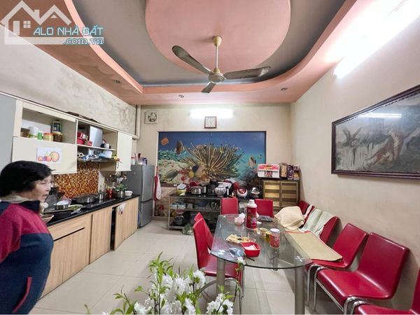 Gara, Kinh Doanh Phố Trung Kính 75m2 Mt 4.75 m Giá 11.5 tỷ - 4