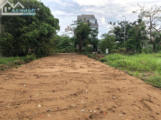 Bán gấp lô đất MT đường số 12 KDC Khang Điền intresco - 3