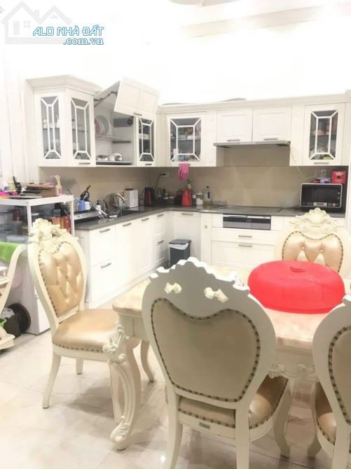 Bán biệt thự cực hiếm 119m2, ngang 7m hướng ĐN đường Lê Hồng Phong - 1