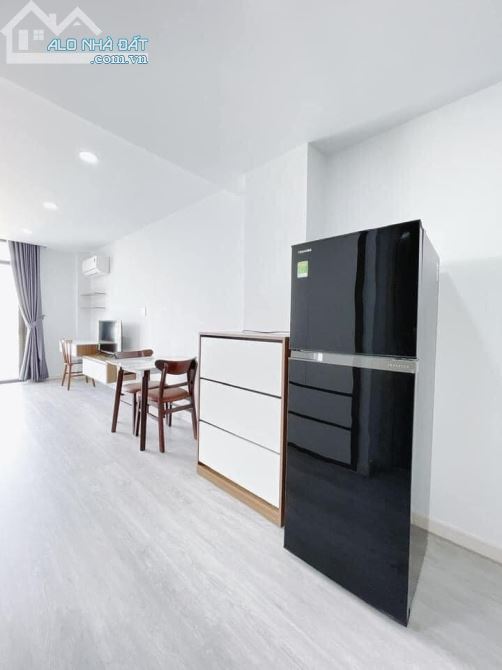 Studio ban công 30m2 full nội thất cao cấp ngay trung tâm Tân Bình - 4