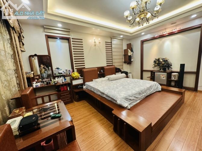 Biệt Thự Vip KDT Mỹ Đình 200m2x4T. MT 10m. Giá Tốt Thương Lượng - 4