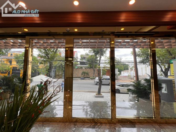 Đẳng cấp ! Bán toà Building MT Nguyễn Văn Hường Q.2 ( 25x26m )Hầm 7 tầng HĐT 1,3 tỷ/th - 3