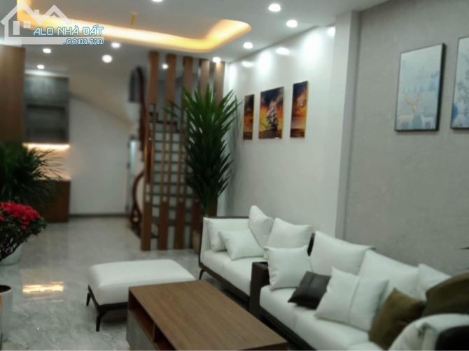 BÁN NHÀ PHỐ VƯƠNG THỪA VŨ THANH XUÂN, NGÕ RỘNG THÔNG, GẦN ÔTÔ, 70M2 x 4 TẦNG, MẶT TIỀN 5M - 4