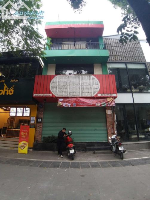 Cho thuê mặt tiền 800m2 mặt phố Bạch Mai, mặt tiền 10m, liên hệ ngay