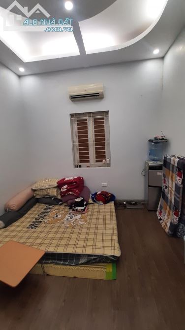 Bán nhà La Thành, Đống Đa 30m2, 4 tầng, mặt tiền 3.9m, chỉ 2.9 tỷ - 2