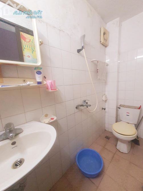 Bán nhà Hồ Cây Sữa - Khâm Thiên, Đống Đa 27m, 4t, mt 3.7m, chỉ 2.68 tỷ - 2