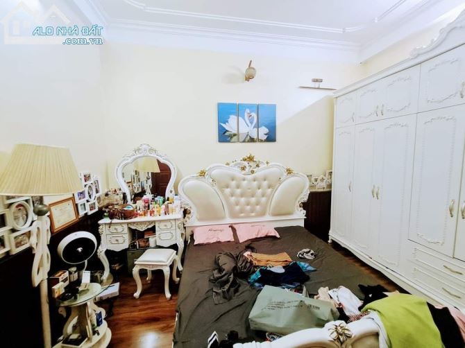 Kinh Doanh, Gara, Phố Giảng Võ 64m2 Mt 4.1m Giá 15 tỷ - 4