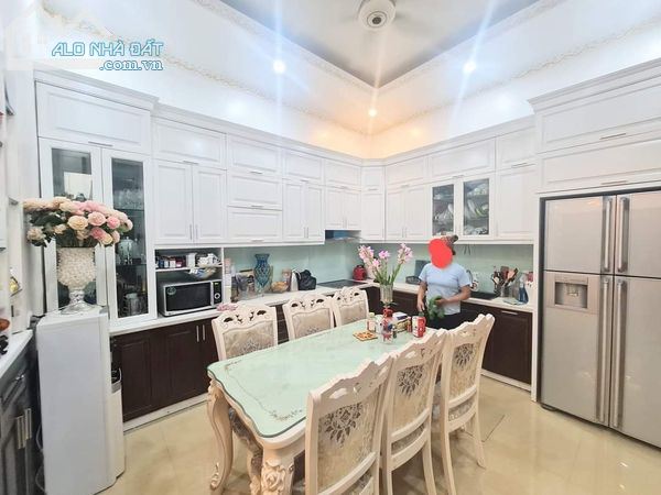 Kinh Doanh, Gara, Phố Giảng Võ 64m2 Mt 4.1m Giá 15 tỷ - 5