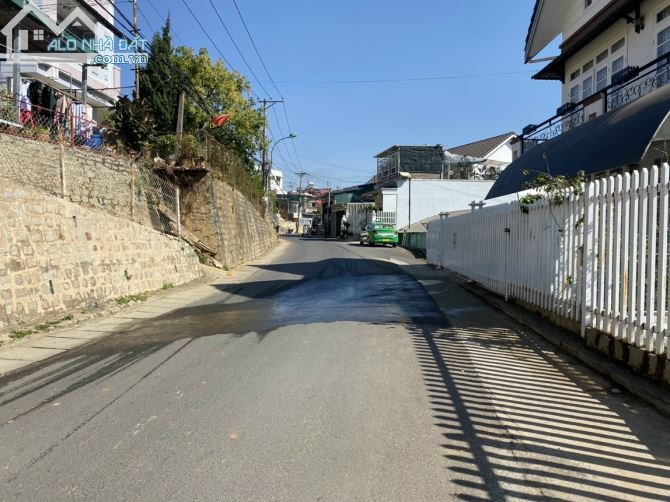 cần bán gấp lô đất mặt tiền Nguyễn An Ninh - p6  tp Đà Lạt. - 2