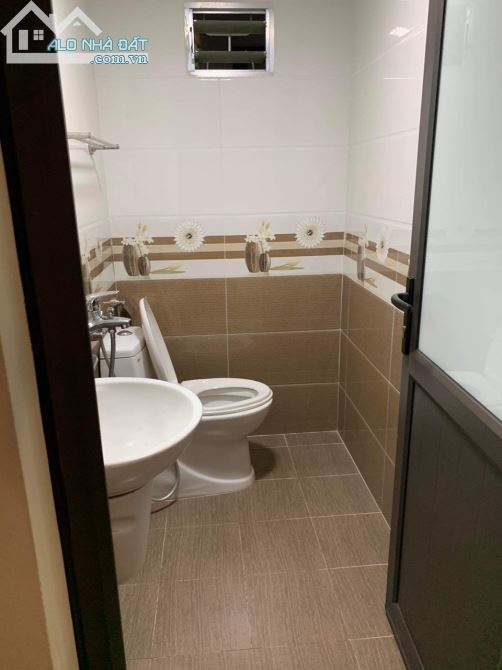 SIÊU PHẨM MẶT NGÕ KIM GIANG THANH TRÌ Ô TÔ THÔNG KD NHỎ Ô TÔ VÀO NHÀ 55M2 4 TẦNG MT 4.2M. - 5