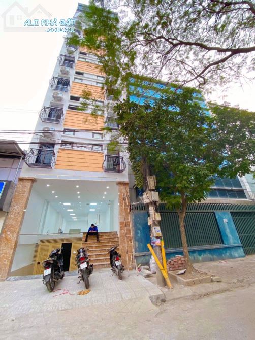 Tòa CCMN 7 Tầng 21 Phòng 65m, MT5m, PCCC, Via hè 12m. Giá 19 Tỷ. Lh: Hoàng Trung