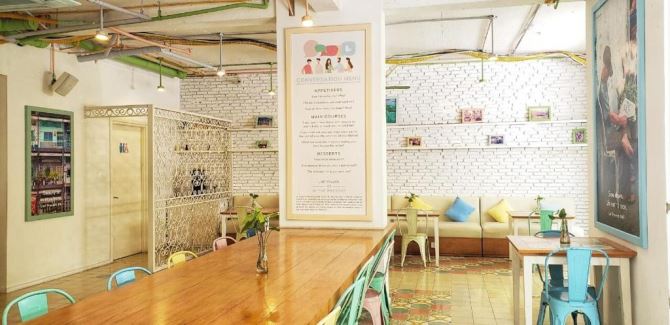 Siêu phẩm 2 MT ngay phố tây Bùi Viện quận 1-DT 4*15 - 3 tầng - HĐT 50tr - giá chỉ 9.9 tỷ.