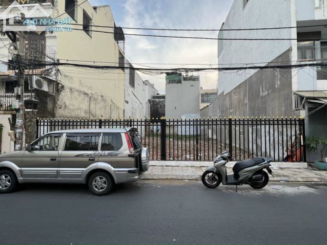 Qũy đất DT: 10x40=400m2 gần Etown Cộng Hòa, giá chỉ 42 tỷ còn thương lượng