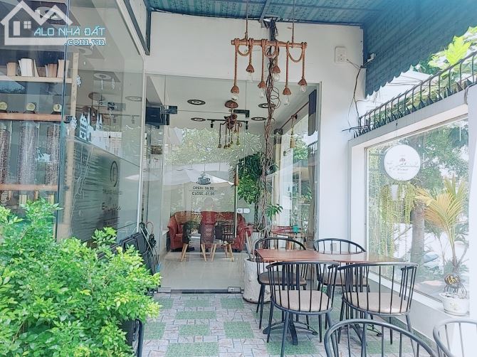 Bán Biệt Thự Lộ Góc Khu Vip Sân bay Tân Bình,150m2,Ngang Khủng 6.2m,3 Tầng,Hẻm5m,30tỷ. - 2
