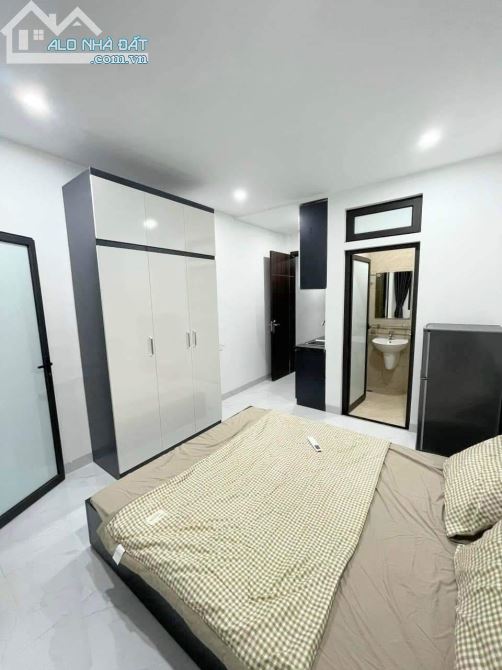 BÁN CHUNG CƯ MI NI THANH XUÂN 80M 8 TẦNG THANG MÁY 28 PHÒNG DOANH THU 1,5 TỶ /NĂM - 2