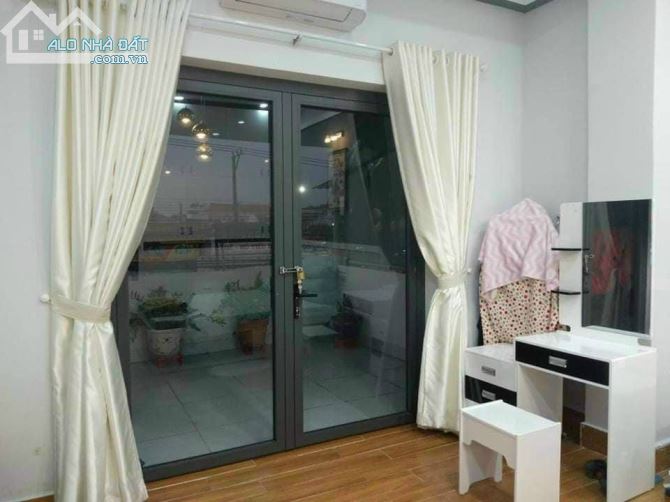 BÁN NHÀ MẶT TIỀN LÊ VĂN TÁCH DĨ AN BINH DƯƠNG, DT 114M2 GIÁ 9.5 TỈ TRỆT LẦU 3PN - 2