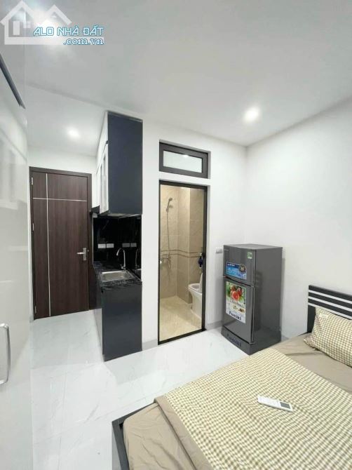 BÁN CHUNG CƯ MI NI THANH XUÂN 80M 8 TẦNG THANG MÁY 28 PHÒNG DOANH THU 1,5 TỶ /NĂM - 3
